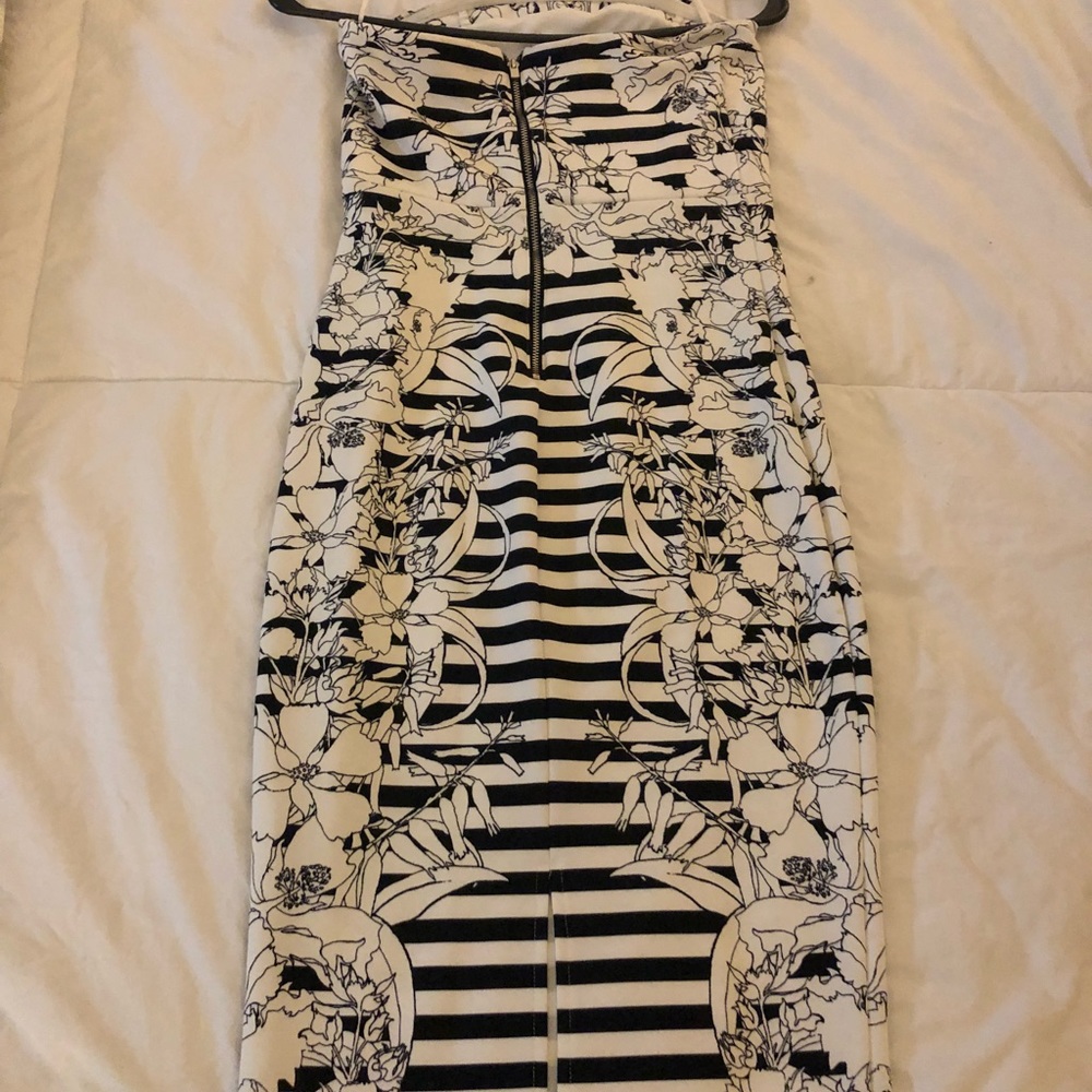 Black & White Express Strapless dress
